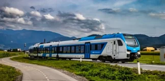 Železniški potniški promet tudi ob nedeljah